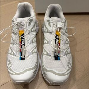 Women’s Salomon XT-6 white sneakers size 6.5